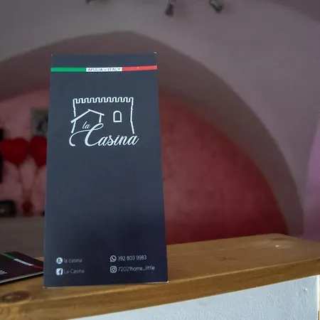 アパート La Casina